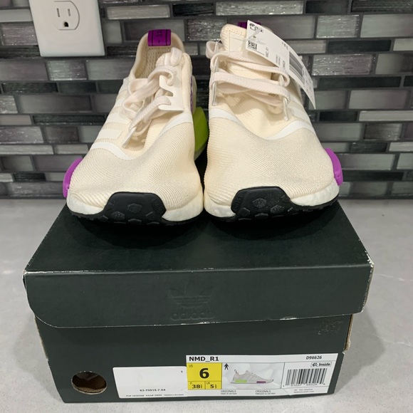 nmd r1 green purple